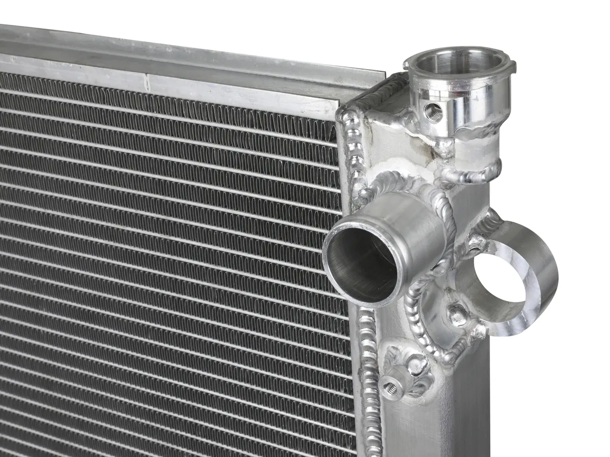aFe POWER BladeRunner Street Series Radiator 05-15 Tacoma ALL ENGINES - Image 5